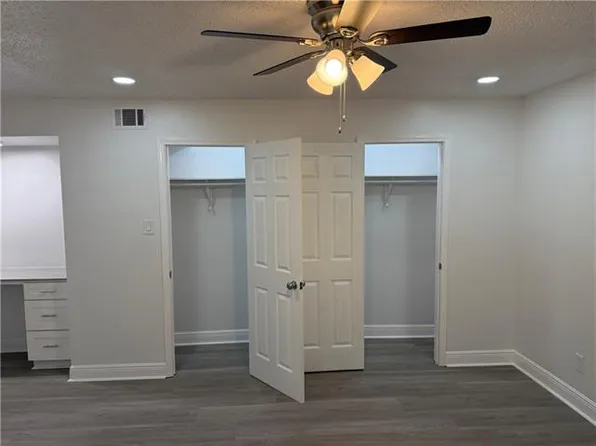 2700 Helena St, Kenner, LA 70062