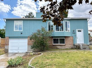 3525 W Danube Dr, Salt Lake City, UT 84129