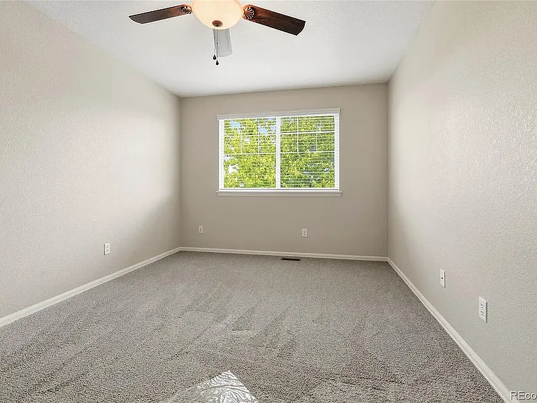 4031 S Odessa St — Photo 16