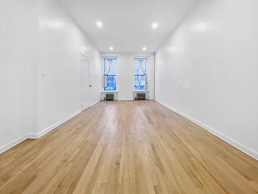 Rented by True Real Estate Group | media 1