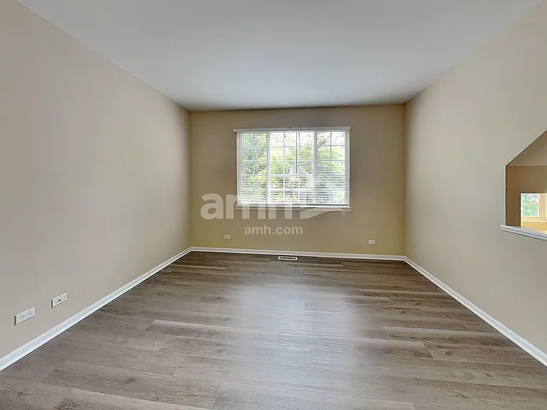 1797 Concord Dr — Photo 6