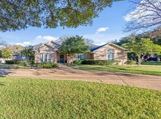 1607 McLennan Crossing Rd, Woodway, TX 76712
