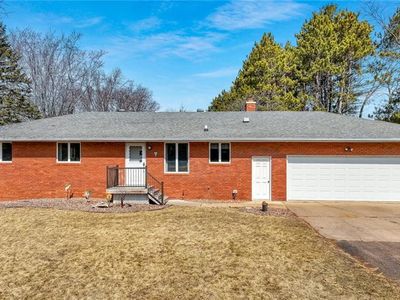 3102 Driftwood Lane, Eau Claire, WI, 54703