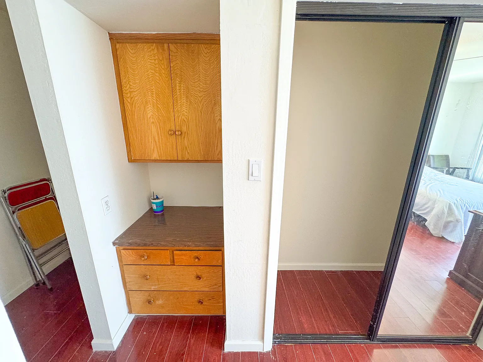 Studio, 200 sqft, $1,500 — Photo 3