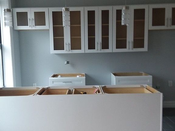 3rd image of 370 Manhattan Ave APT 6C