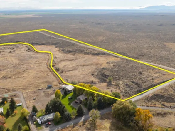 3151 W 2500 N, Arco, ID 83213