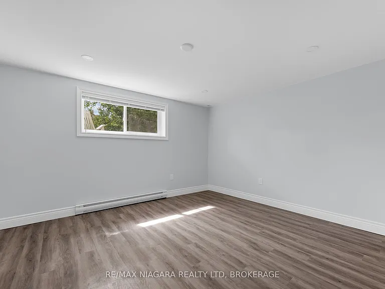 833 Foss Rd #11 — Photo 21
