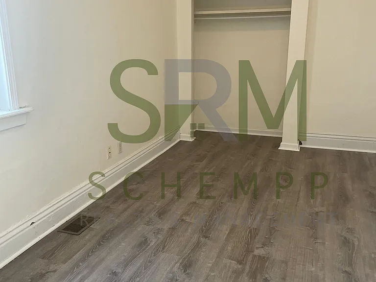 2912 Greenwood Ave — Photo 11