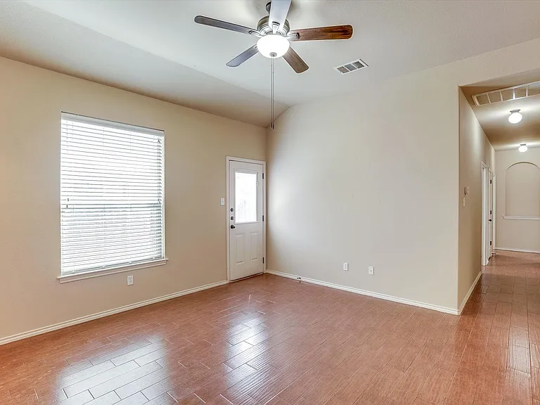 1120 Brendon Lee Ln #1120 — Photo 6