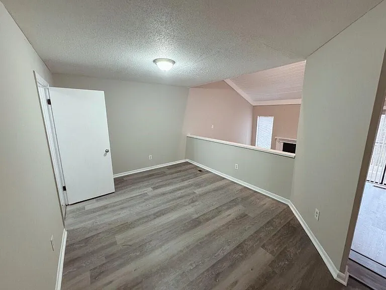 2525 Terrace Trl — Photo 1
