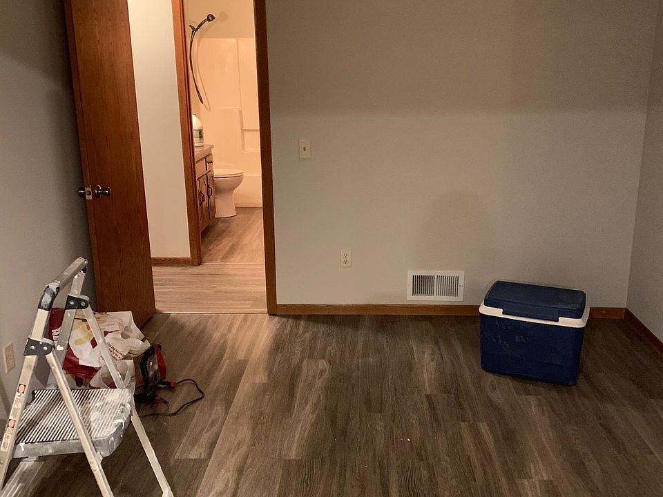 1st image of 5356 184th St W #1