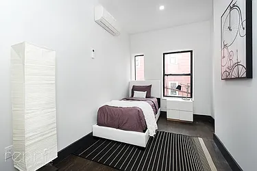 Rented by Rennit Inc.