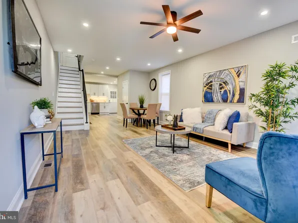 128 E Pastorius St, Philadelphia, PA 19144