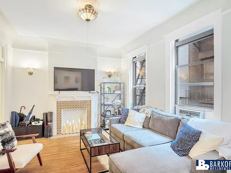 105 E 15th St #63 — Photo 1