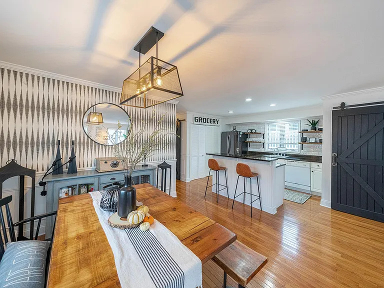 642 W Pine Ave #2 — Photo 6