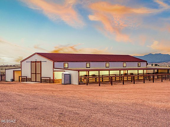 2nd image of 68 Curly Horse Ranch Rd