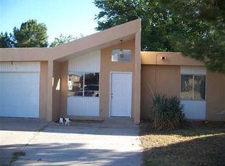 413 Pike Rd, Carlsbad, NM 88220
