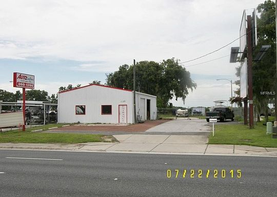 2nd image of 1130 E North Blvd