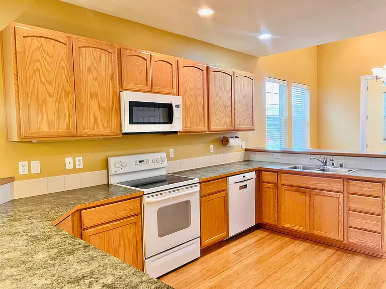 8333 Camano Loop NE — Photo 21