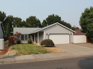 17125 SW Hart Way, Beaverton, OR 97007