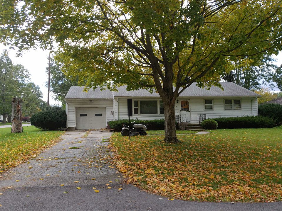 1st image of 58 Linda Ln