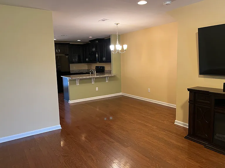3020 Friars Trl — Photo 12
