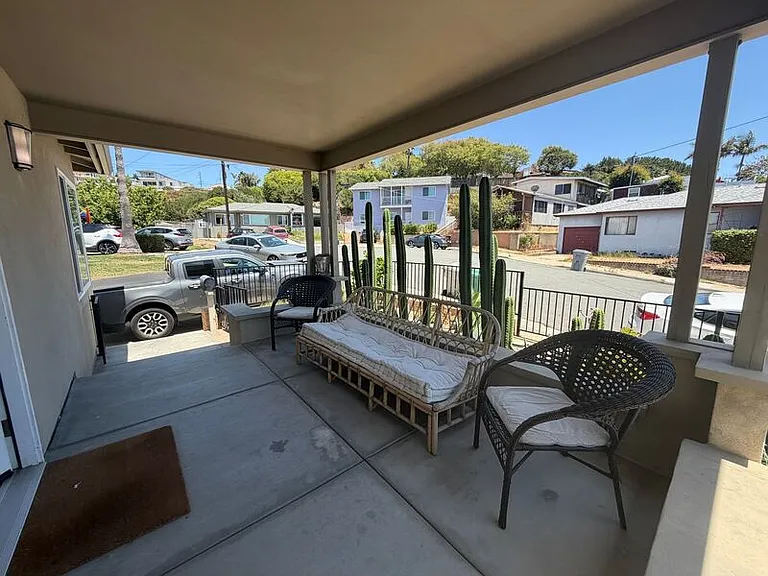3628 Lloyd Pl — Photo 19