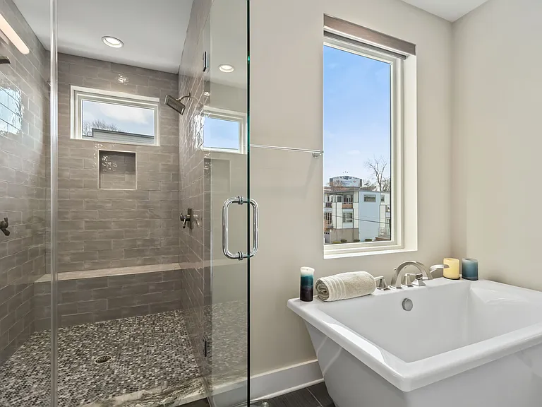 924 Westbrook Dr #A — Photo 13
