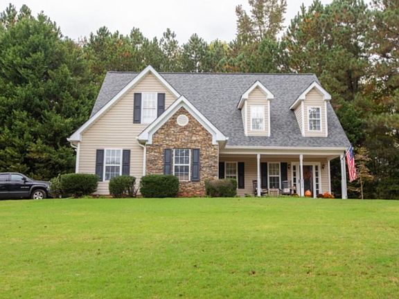 2nd image of 2170 Breezewood Dr