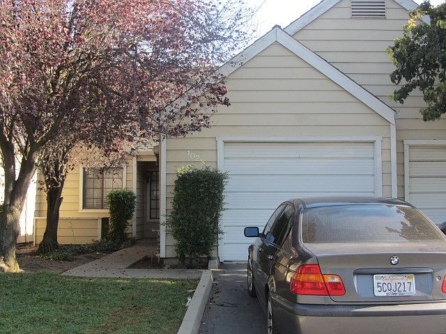 1st image of 1918 Rosemarie Ln Unit 102