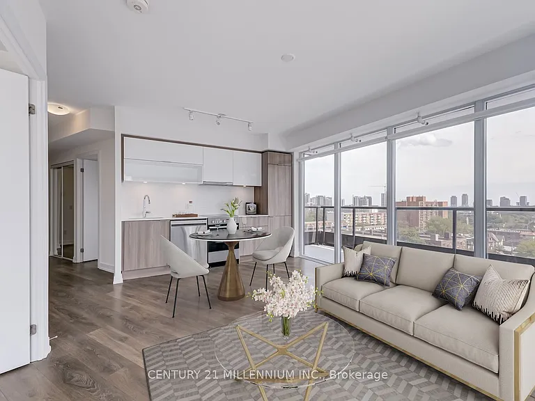 159 Wellesley St E #708 — Photo 4