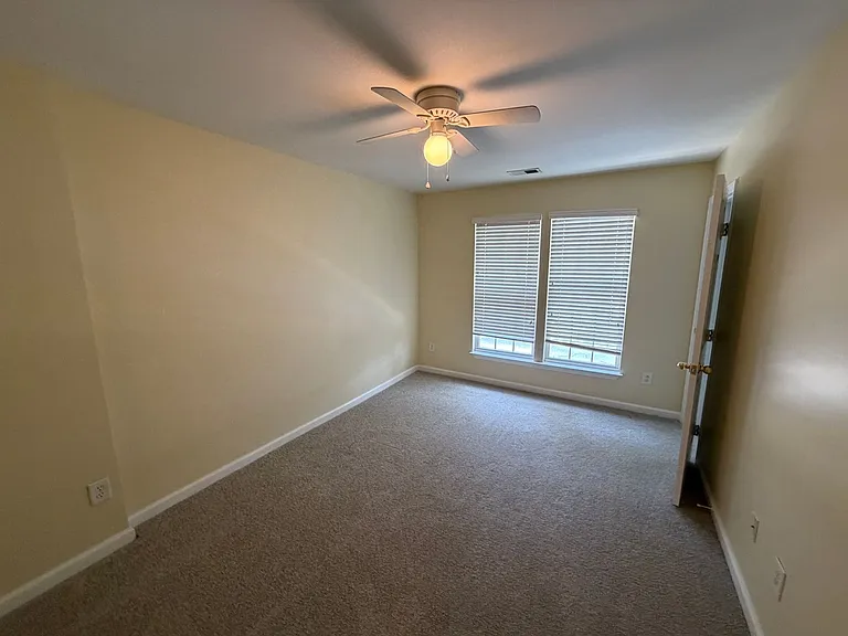 232 Hadley Commons Dr — Photo 15