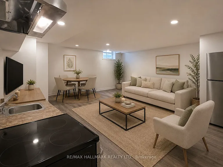 31 Seabreeze Ave #LOWER A — Photo 3