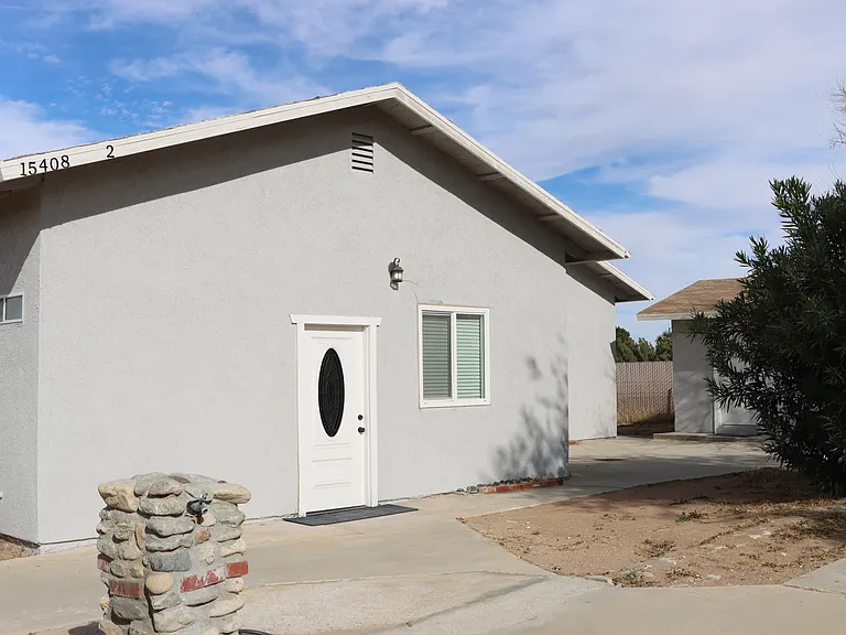 15408 Palm St #2 — Photo 7