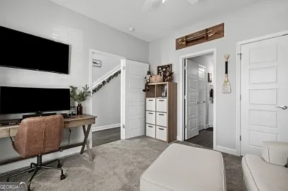 104 Pomegranate St — Photo 14