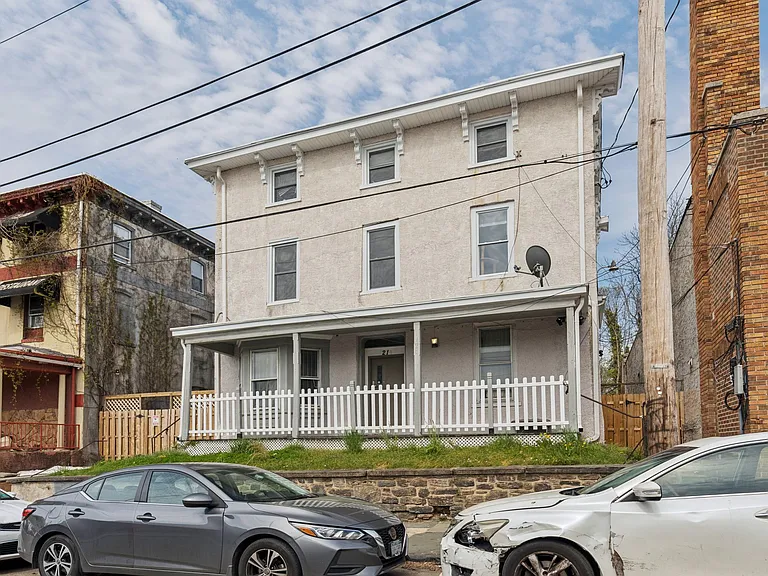 21 E Price St #2B — Photo 25