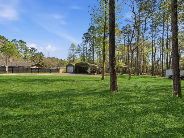 1105 S College Ave, Cleveland, TX 77327