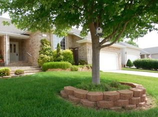 3239 W Sunset St, Springfield, MO 65807