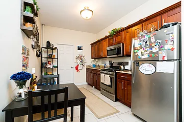 Rented by SCOUTBK.COM