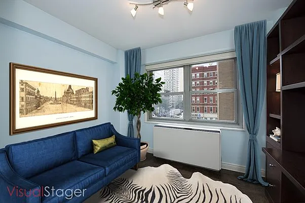 Sold by Maxwell Jacobs | media 28