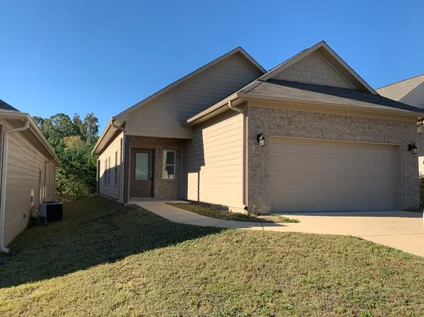 915 Maple Trc, Odenville, AL 35120