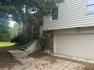 9214 Cinnebar Dr, Indianapolis, IN