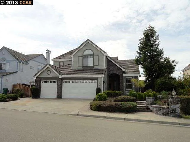 28325 Fox Hollow Dr photo 1