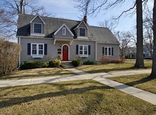 736 Park Ave, Wilmette, IL