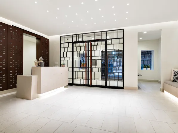 245 West 25th Street image 12 of 12