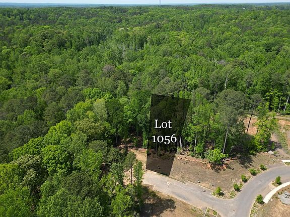 2nd image of 1011 Epple Ln #1056