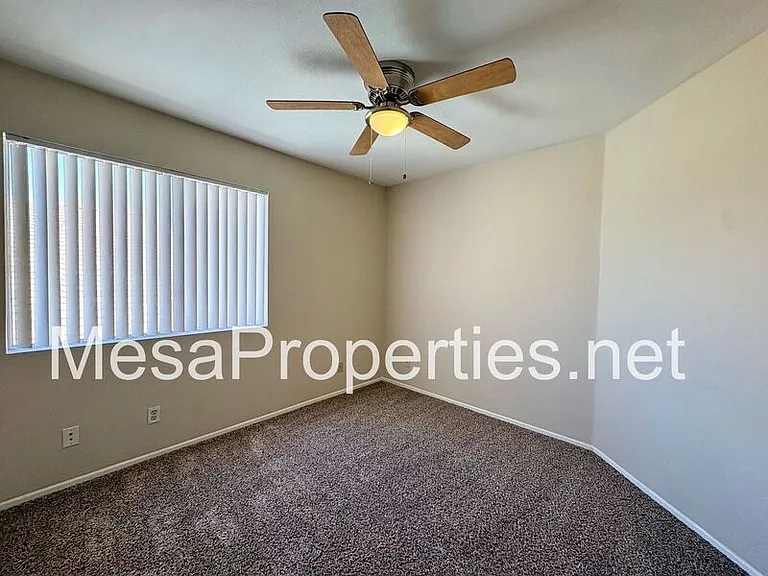 14383 La Crescenta Ave — Photo 26