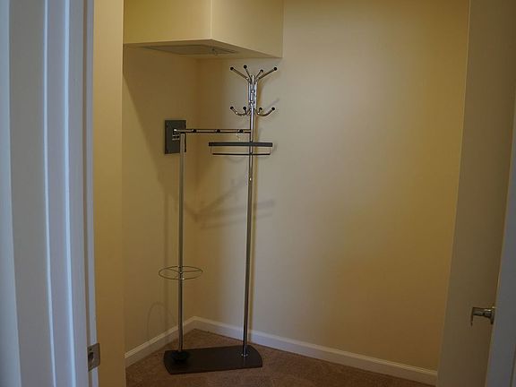 3rd image of 155 S Oxford Ave APT 405