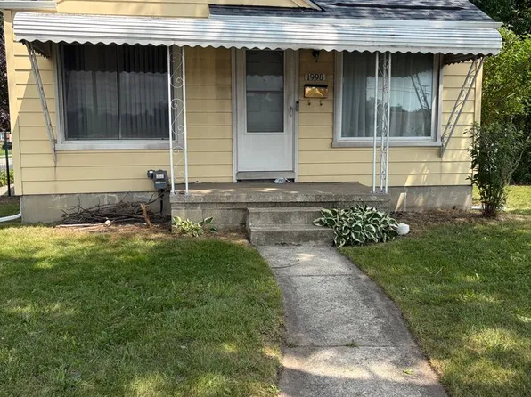 1998 Greenfield Rd, Berkley, MI 48072