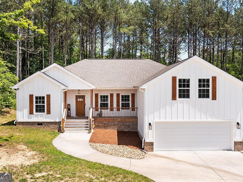 1st image of 3182 Crow Rd